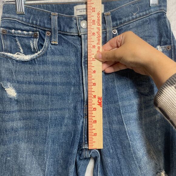 Abercrombie & Fitch High Rise Mom Jean Distressed Size 25 Regular Medium Wash - Picture 5 of 11